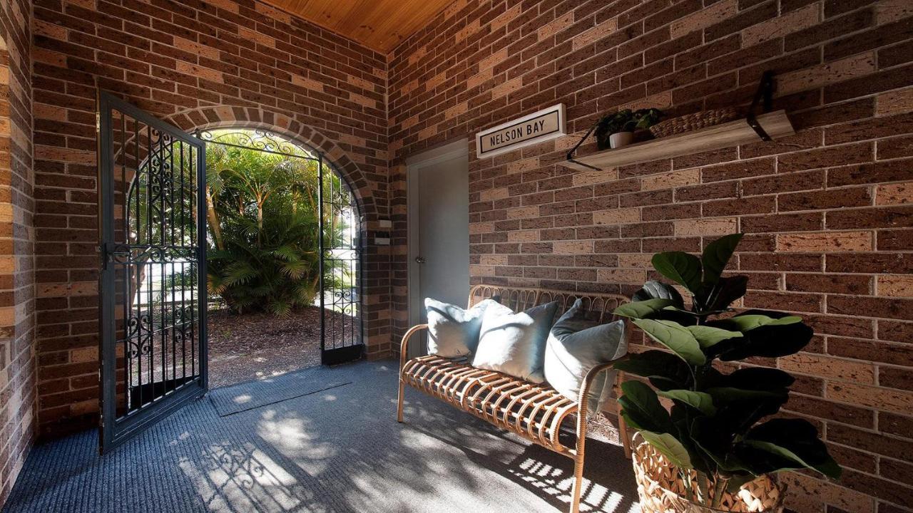 Dutchie'S Dream - Glorious Views And Opposite Dutchies Beach Nelson Bay Exterior foto